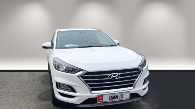 View the 2019 HYUNDAI TUCSON: 1.6 TGDi 177 SE Nav 5dr 2WD DCT Online at Peter Vardy