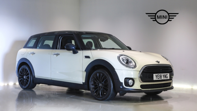 View the 2018 MINI Clubman: 1.5 Cooper 6dr Auto Online at Peter Vardy