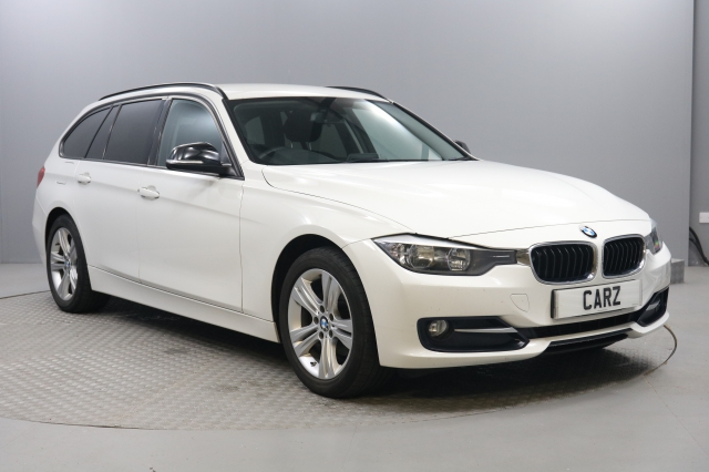 View the 2015 BMW 3 Series: 318d Sport 5dr Online at Peter Vardy
