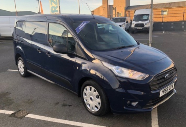 View the 2018 Ford Transit Connect: 1.5 EcoBlue 120ps Trend D/Cab Van Online at Peter Vardy