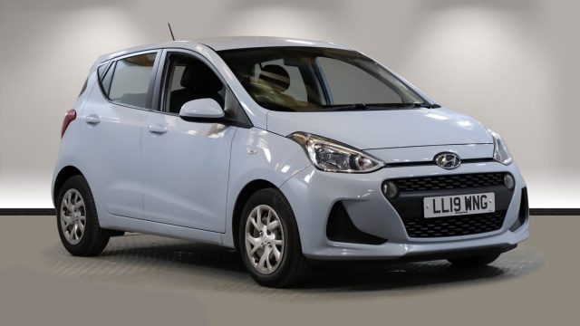 View the 2019 Hyundai i10: 1.0 SE Hatchback 5dr Petrol Manual Euro 6 (67 ps) Online at Peter Vardy