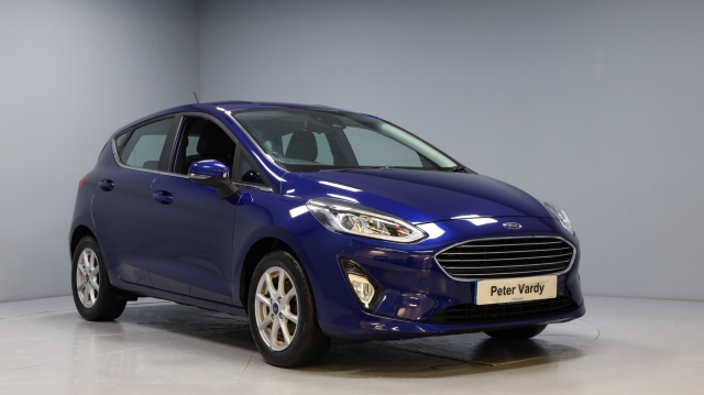 View the 2018 Ford Fiesta: 1.0T EcoBoost Zetec Hatchback 5dr Petrol Manual Euro 6 (s/s) (100 ps) Online at Peter Vardy