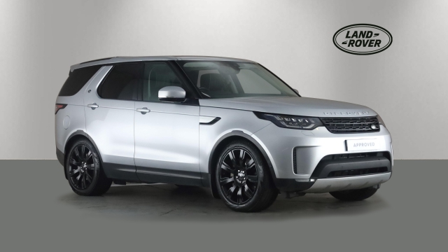 View the 2019 Land Rover Discovery: 3.0 SD V6 HSE Luxury SUV 5dr Diesel Auto 4WD Euro 6 (s/s) (306 ps) Online at Peter Vardy