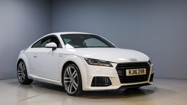 View the 2016 Audi TT: 2.0 TDI ultra S line Coupe 3dr Diesel Manual Euro 6 (s/s) (184 ps) Online at Peter Vardy