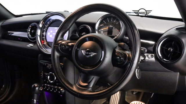 View the 2015 Mini Coupe: 1.6 Cooper S 3dr Auto Online at Peter Vardy