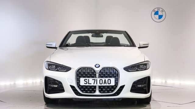 View the Bmw 4 Series: 420d MHT M Sport 2dr Step Auto [Tech Pack] Online at Peter Vardy