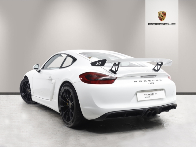 View the 2016 Porsche Cayman: 3.8 GT4 2dr Online at Peter Vardy