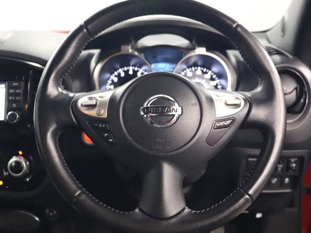 View the 2018 Nissan Juke: 1.6 [112] Tekna 5dr [Bose] Online at Peter Vardy