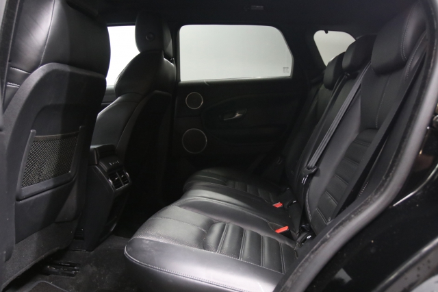 View the 2016 Land Rover Range Rover Evoque: 2.0 TD4 HSE Dynamic 5dr Online at Peter Vardy