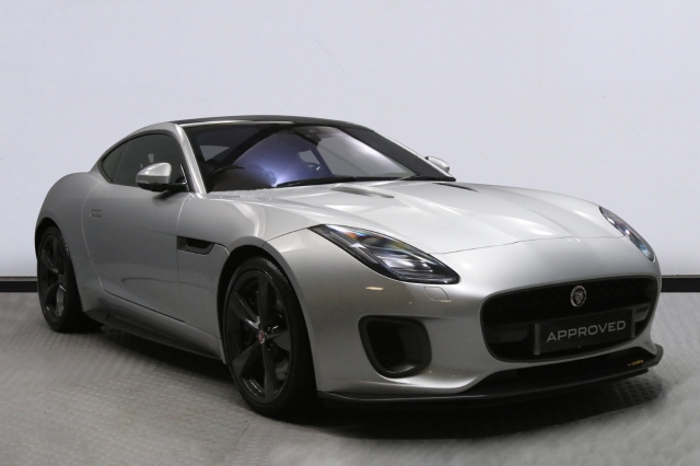 View the 2017 Jaguar F-type: 3.0 Supercharged V6 400 Sport 2dr Auto Online at Peter Vardy