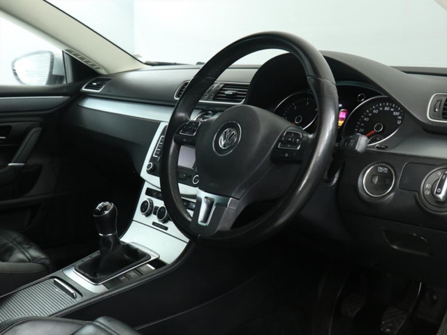 View the 2015 Volkswagen Cc: 2.0 TDI BlueMotion Tech GT 4dr Online at Peter Vardy