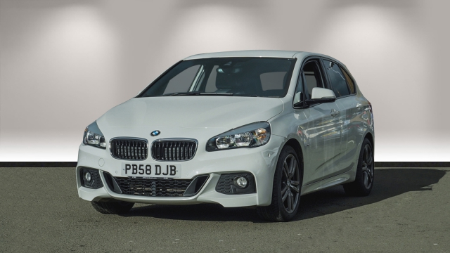 View the 2016 Bmw 2 Series: 220d xDrive M Sport 5dr [Nav] Step Auto Online at Peter Vardy