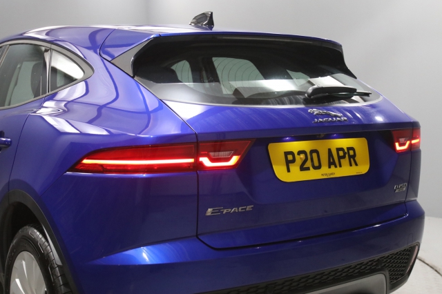 View the 2020 Jaguar E-pace: 2.0d SE 5dr Auto Online at Peter Vardy