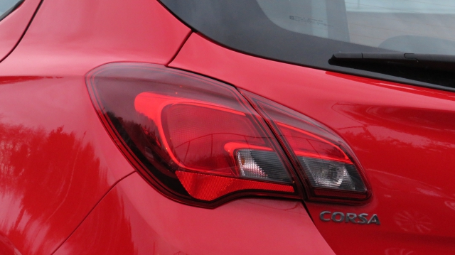 View the 2019 Vauxhall Corsa: 1.4 Energy 5dr [AC] Online at Peter Vardy