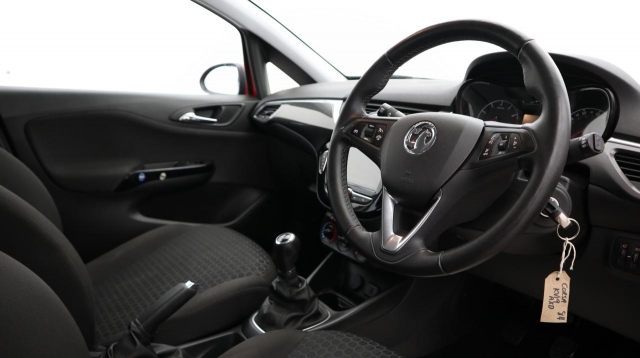View the 2019 Vauxhall Corsa: 1.4 Energy 5dr [AC] Online at Peter Vardy