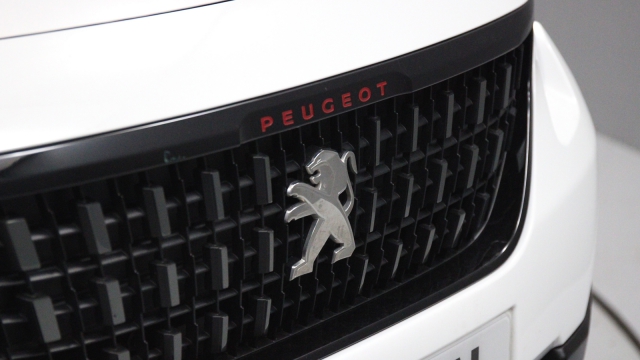 View the 2019 Peugeot 2008: 1.2 PureTech 110 GT Line 5dr EAT6 Online at Peter Vardy