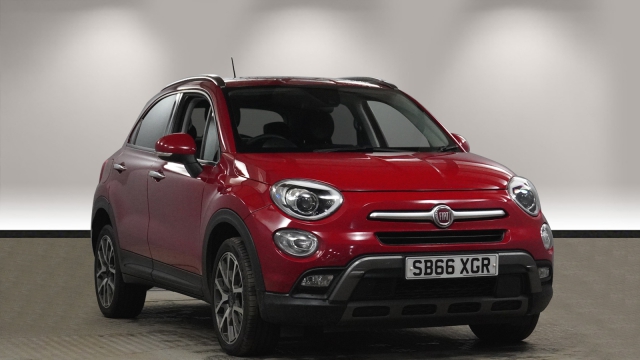 View the 2016 Fiat 500x: 1.6 Multijet Cross Plus 5dr Online at Peter Vardy