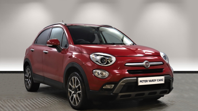 View the 2016 Fiat 500x: 1.6 Multijet Cross Plus 5dr Online at Peter Vardy