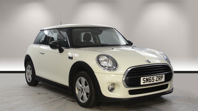 View the 2015 Mini Hatchback: 1.2 One 3dr Online at Peter Vardy