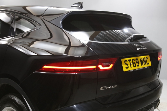 View the 2019 Jaguar E-pace: 2.0d R-Dynamic S 5dr Auto Online at Peter Vardy