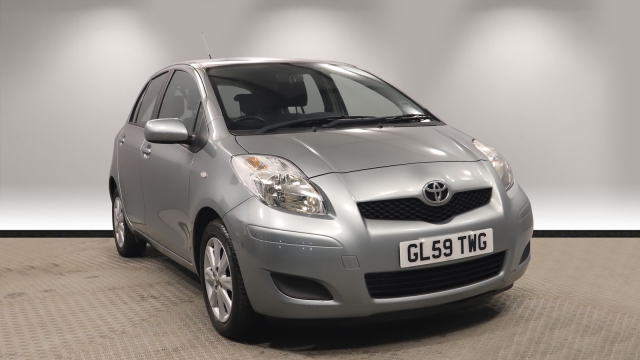 View the 2010 Toyota Yaris Hatchback: 1.33 VVT-i TR 5dr [6] Online at Peter Vardy