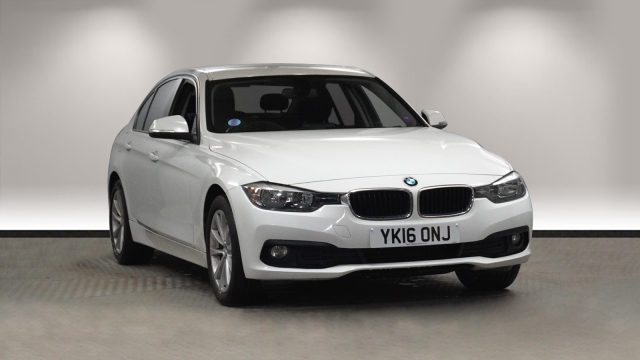 View the 2016 Bmw 3 Series: 318i SE 4dr Online at Peter Vardy