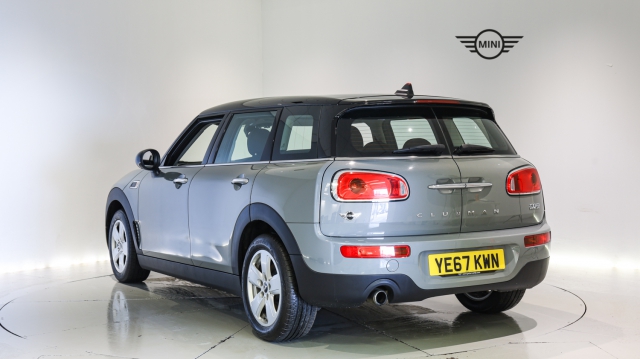 View the 2017 MINI Clubman: 1.5 One D 6dr Online at Peter Vardy