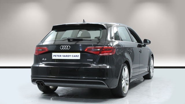 View the 2016 Audi A3: 1.4 TFSI 150 S Line 5dr Online at Peter Vardy