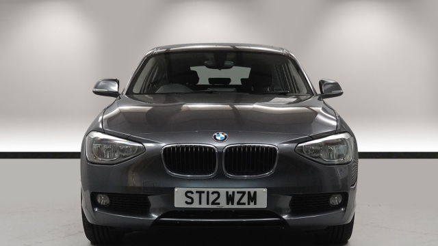 View the 2012 Bmw 1 Series: 118i SE 5dr Step Auto Online at Peter Vardy