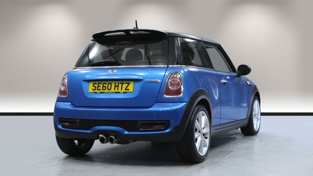 View the 2010 Mini Hatchback: 1.6 Cooper S [184] 3dr Online at Peter Vardy