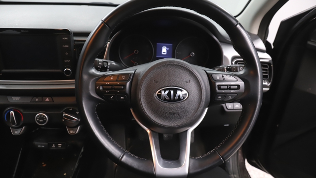 View the 2020 Kia Rio: 1.4 2 5dr Online at Peter Vardy
