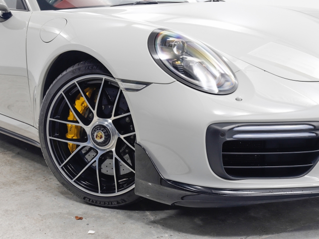 View the 2017 Porsche 911: S 2dr PDK Online at Peter Vardy