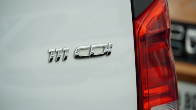 View the 2019 Mercedes-benz Vito: 111CDI Van Online at Peter Vardy