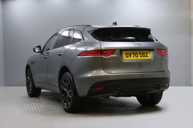 View the 2020 Jaguar F-Pace: 2.0 [250] Chequered Flag 5dr Auto AWD Online at Peter Vardy