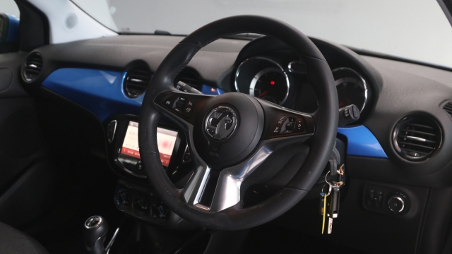 View the 2015 Vauxhall Adam: 1.2i Jam 3dr Online at Peter Vardy