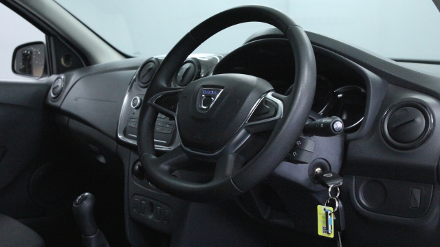 View the 2019 Dacia Sandero: 1.0 SCe Essential 5dr Online at Peter Vardy