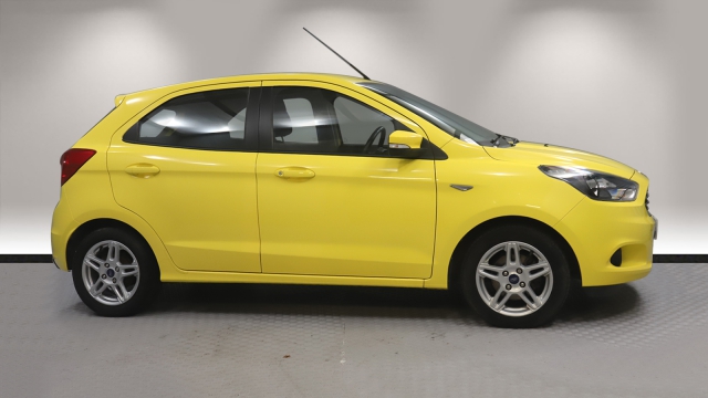 View the 2017 Ford Ka+: 1.2 Zetec 5dr Online at Peter Vardy