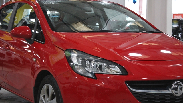 View the 2017 Vauxhall Corsa: 1.0T ecoFLEX Energy 5dr [AC] Online at Peter Vardy