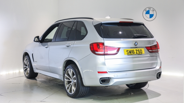 View the 2016 Bmw X5: xDrive40d M Sport 5dr Auto Online at Peter Vardy