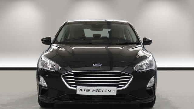 View the 2018 Ford Focus: 1.5 EcoBlue 120 Zetec 5dr Online at Peter Vardy