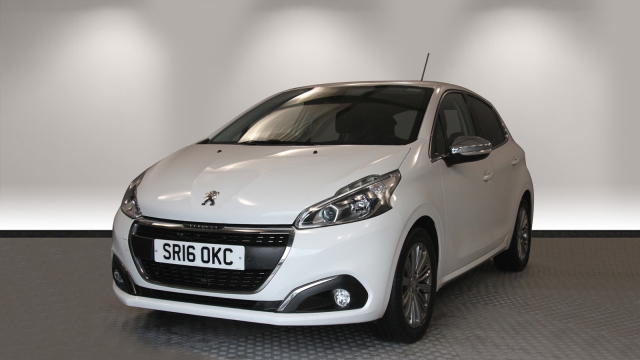 View the 2016 Peugeot 208: 1.2 PureTech 82 Allure 5dr Online at Peter Vardy