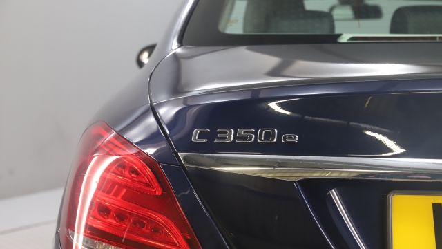 View the 2018 Mercedes-benz C Class: C350e Sport 4dr Auto Online at Peter Vardy