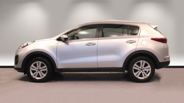 View the 2016 Kia Sportage: 1.6 GDi ISG 2 5dr Online at Peter Vardy