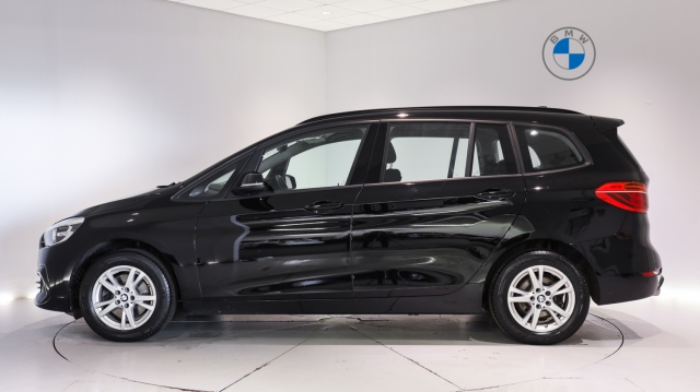 View the 2019 Bmw 2 Series: 218i SE 5dr Step Auto Online at Peter Vardy