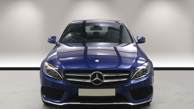 View the 2017 Mercedes-benz C Class: C220d AMG Line 4dr 9G-Tronic Online at Peter Vardy