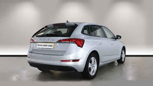 View the 2019 Skoda Scala: 1.0 TSI 95 SE 5dr Online at Peter Vardy