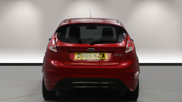 View the 2015 Ford Fiesta: 1.5 TDCi Zetec S 3dr Online at Peter Vardy