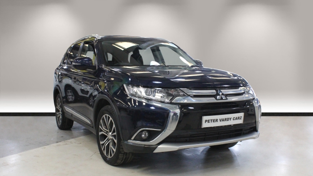 View the 2018 Mitsubishi Outlander: 2.2 DI-D 3 5dr Auto [Leather] Online at Peter Vardy