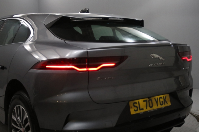 View the 2020 Jaguar I-pace: 294kW EV400 S 90kWh 5dr Auto Online at Peter Vardy