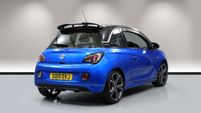 View the 2019 Vauxhall Adam: 1.4T S 3dr Online at Peter Vardy